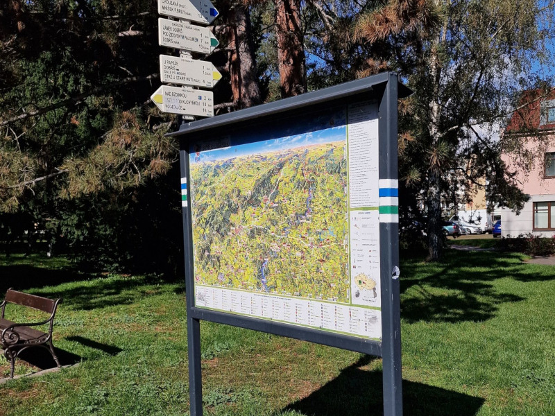Dobříš, náměstí